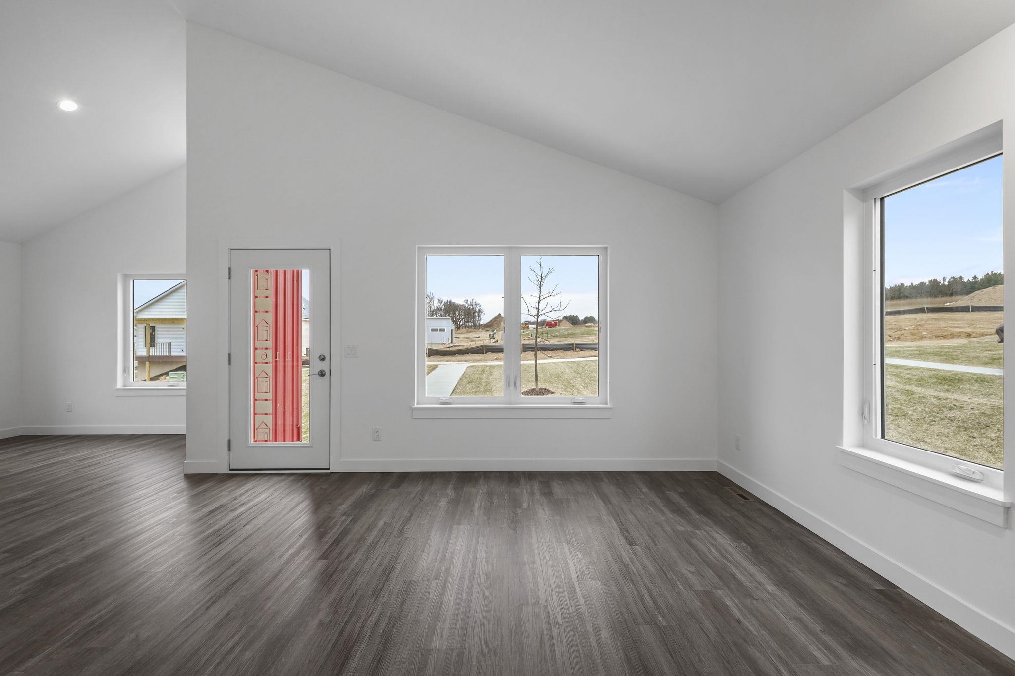 116 Lupine Poynette, WI 53955 - Photo 6 of 44