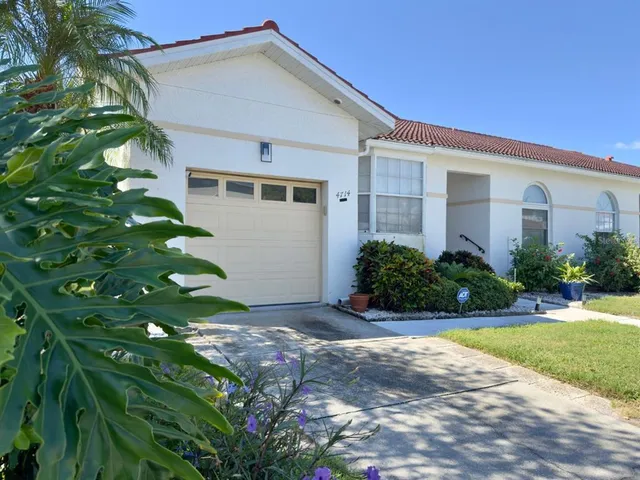$309,900 | 4714 61st Ave Terrace West, Bradenton, FL 34210