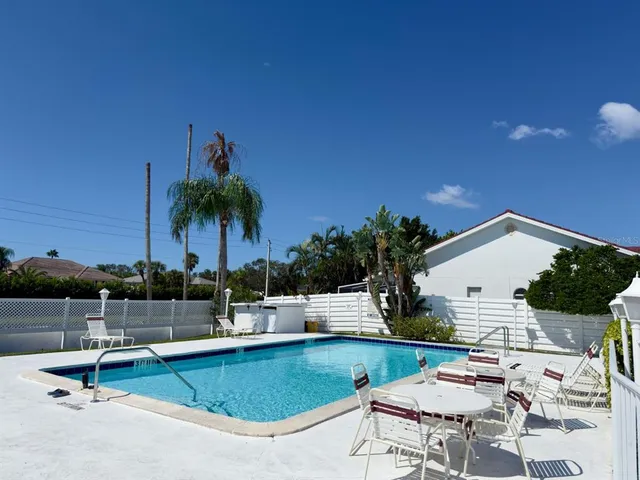 $309,900 | 4714 61st Ave Terrace West, Bradenton, FL 34210