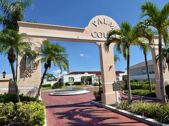 $309,900 | 4714 61st Ave Terrace West, Bradenton, FL 34210