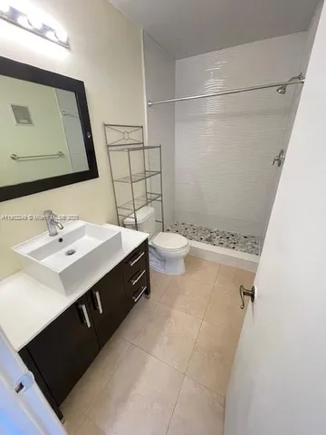 $3,000 | 311 Northwest 103rd Terrace, Unit 311, Pembroke Pines, FL 33026