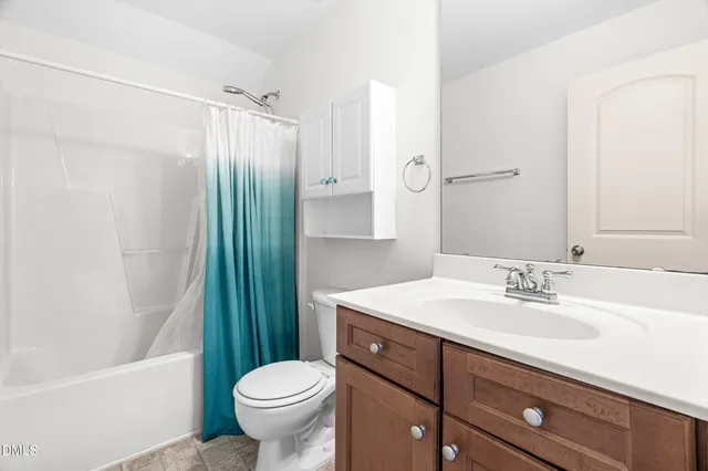 a view of a backyard with wooden floor