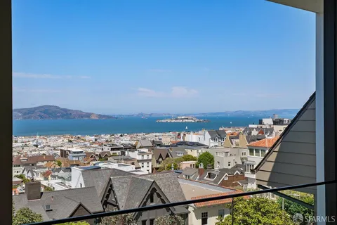 $19,900,000 | 2833 Vallejo Street, San Francisco, CA 94123
