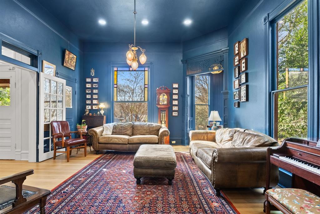 911 West Houston Street Tyler, TX 75702 - Photo 11 of 40