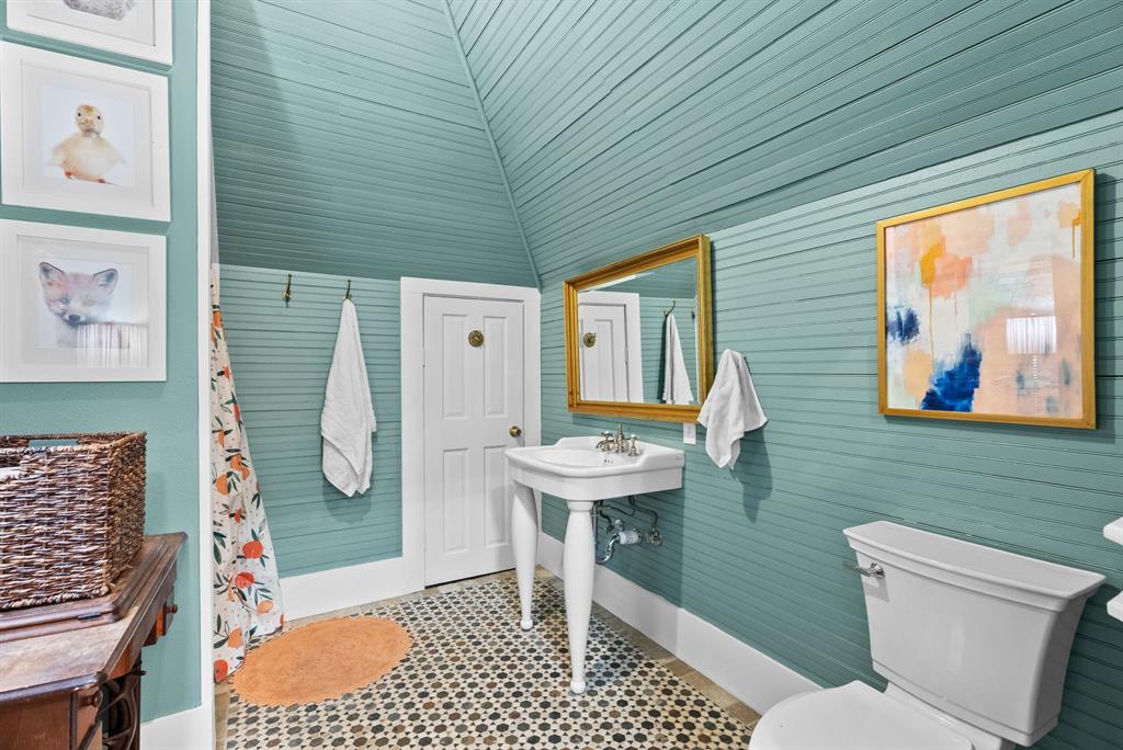 911 West Houston Street Tyler, TX 75702 - Photo 33 of 40