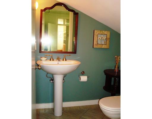 102 Sudbury Road Weston, MA 02493 - Photo 11 of 24 Gallery Image 11