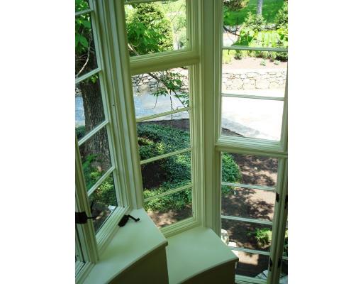 102 Sudbury Road Weston, MA 02493 - Photo 5 of 24 Gallery Image 5