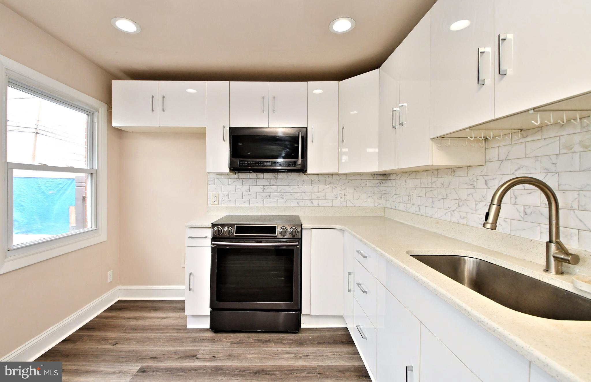 165 Wistar Road Fairless Hills, PA 19030 - Photo 12 of 37 Gallery Image 12