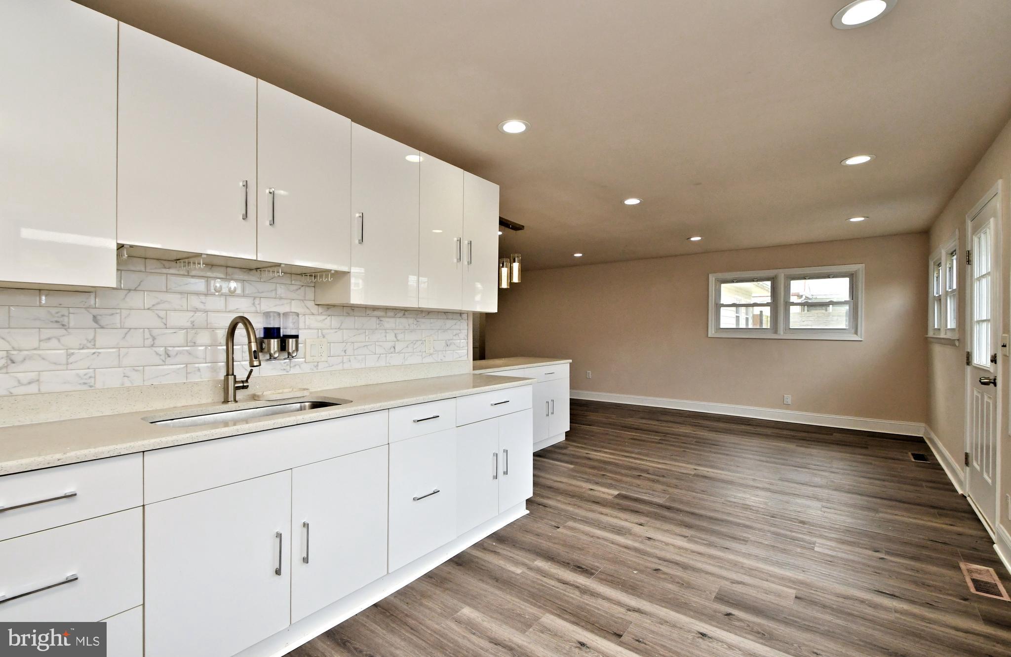 165 Wistar Road Fairless Hills, PA 19030 - Photo 15 of 37 Gallery Image 15
