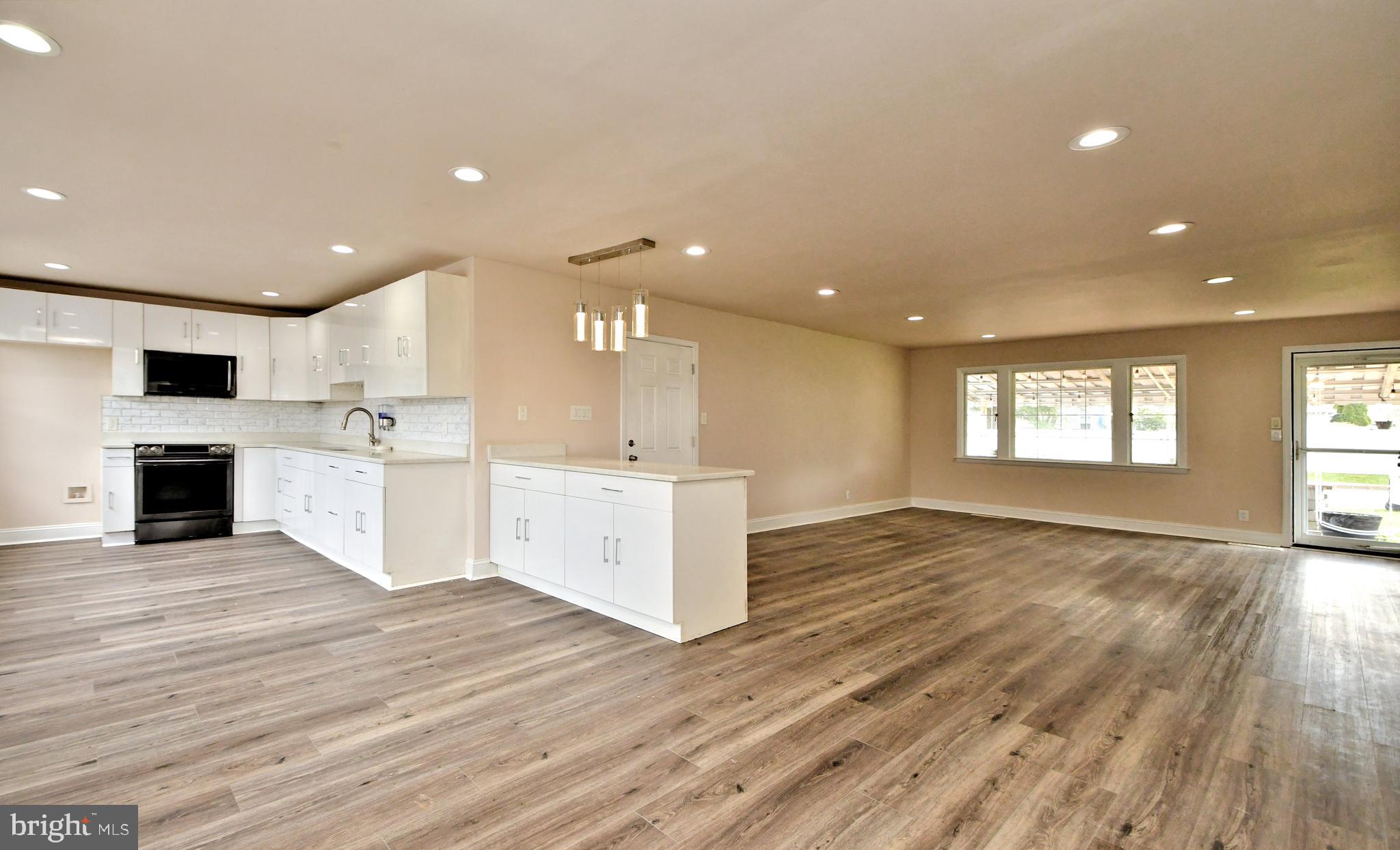 165 Wistar Road Fairless Hills, PA 19030 - Photo 17 of 37 Gallery Image 17