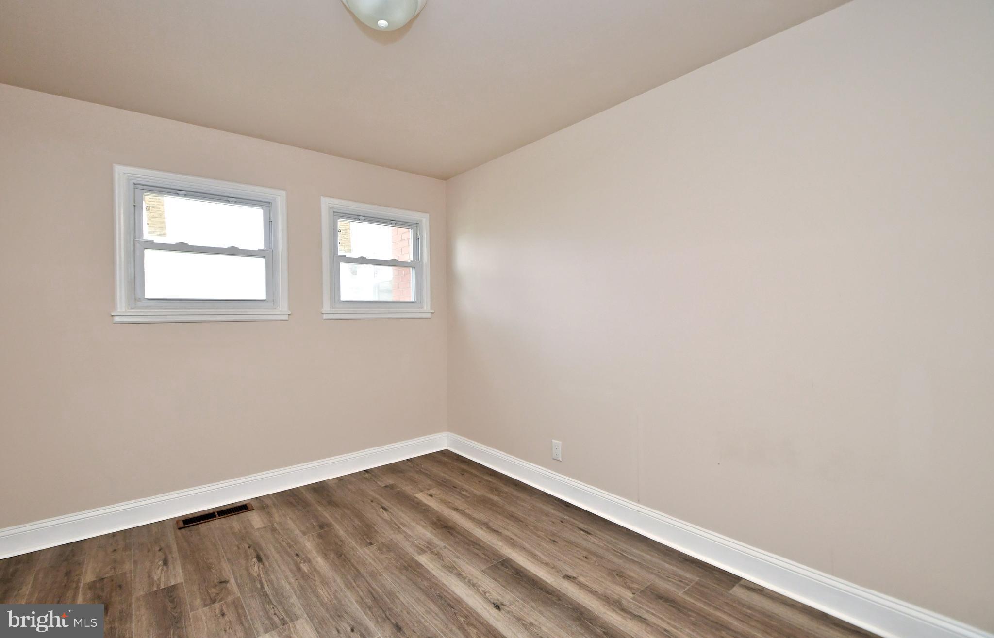 165 Wistar Road Fairless Hills, PA 19030 - Photo 26 of 37 Gallery Image 26