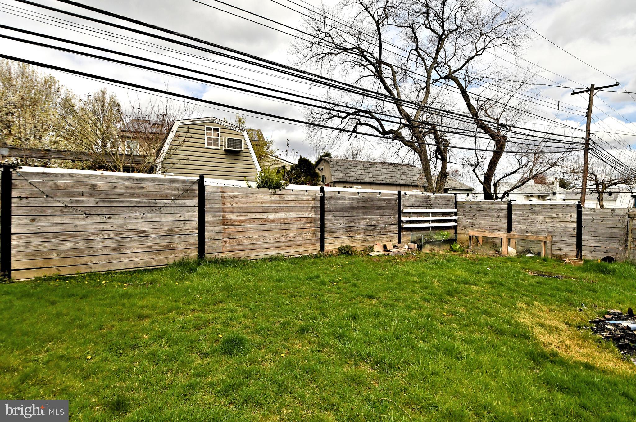 165 Wistar Road Fairless Hills, PA 19030 - Photo 36 of 37 Back yard