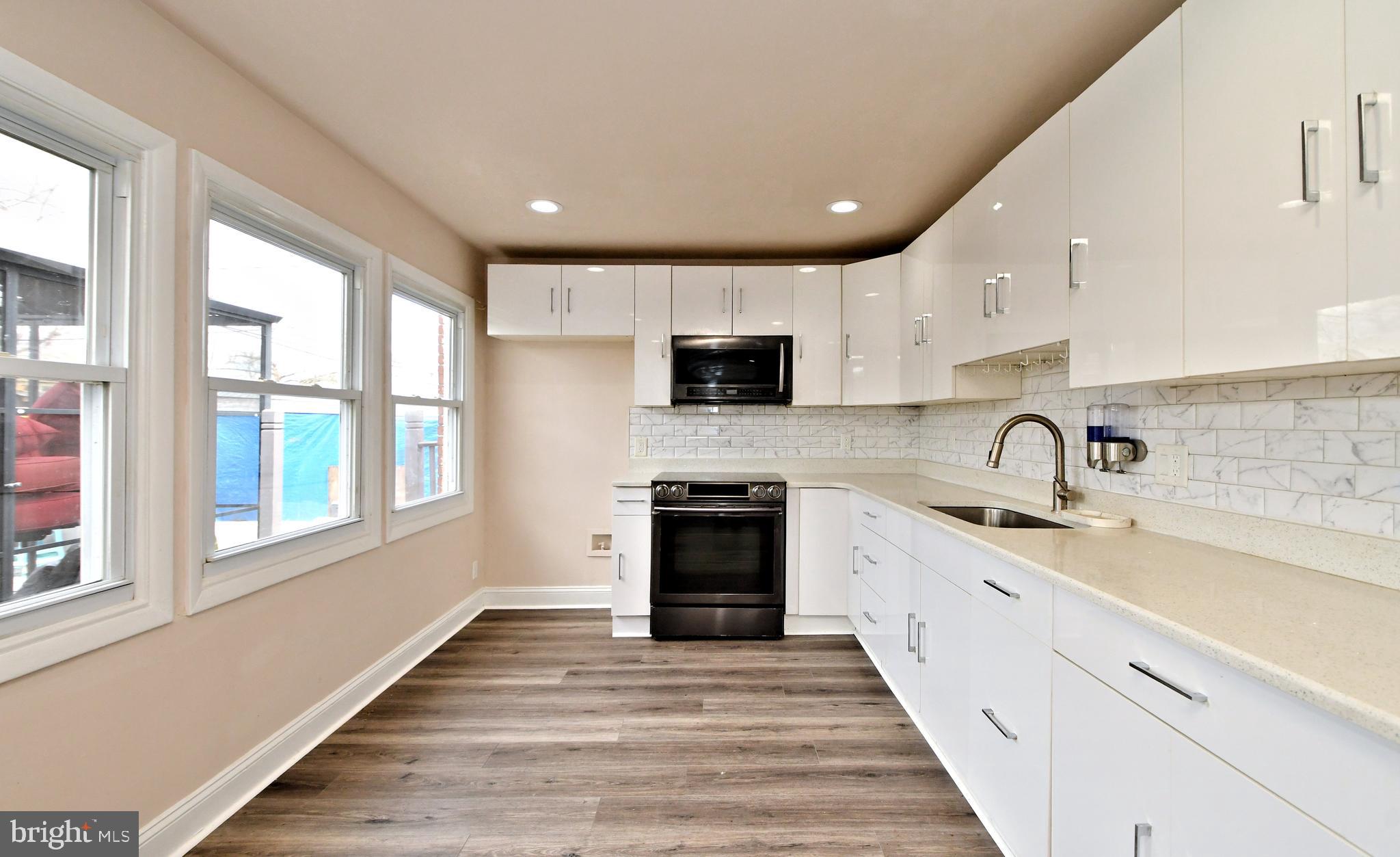 165 Wistar Road Fairless Hills, PA 19030 - Photo 10 of 37 Gallery Image 10