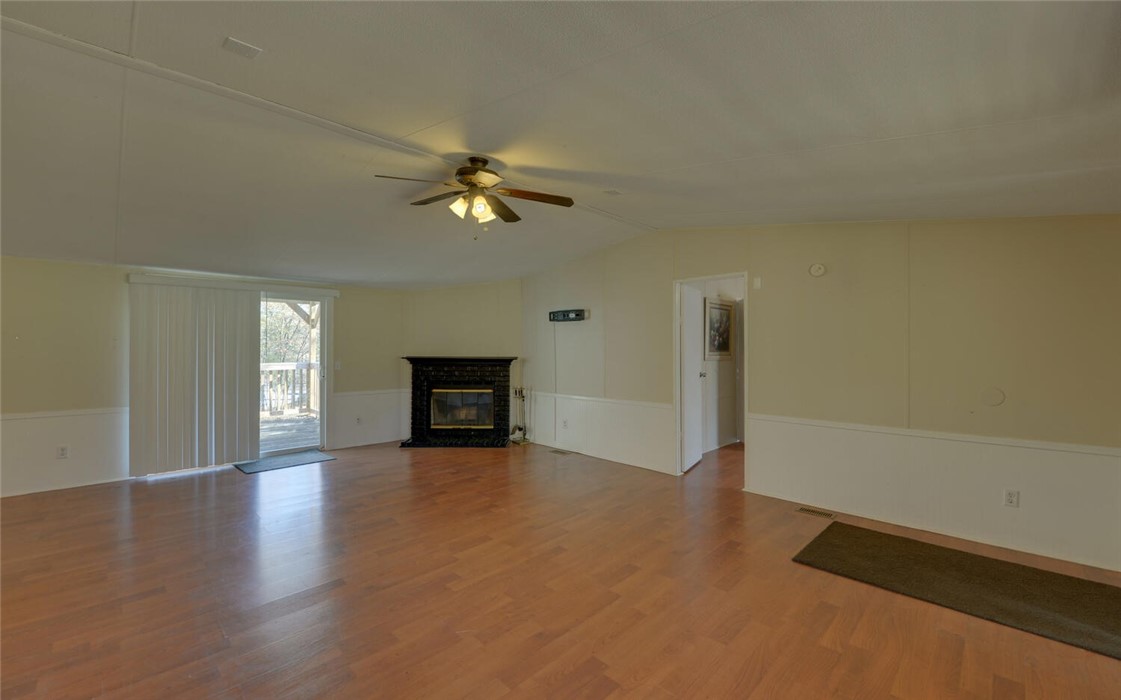 1504 Chandler Ferry Road Hartwell, GA 30643 - Photo 5 of 48 Gallery Image 5