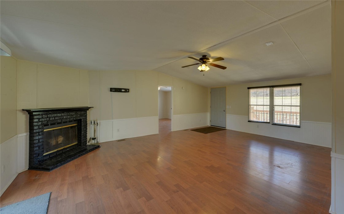 1504 Chandler Ferry Road Hartwell, GA 30643 - Photo 6 of 48 Gallery Image 6
