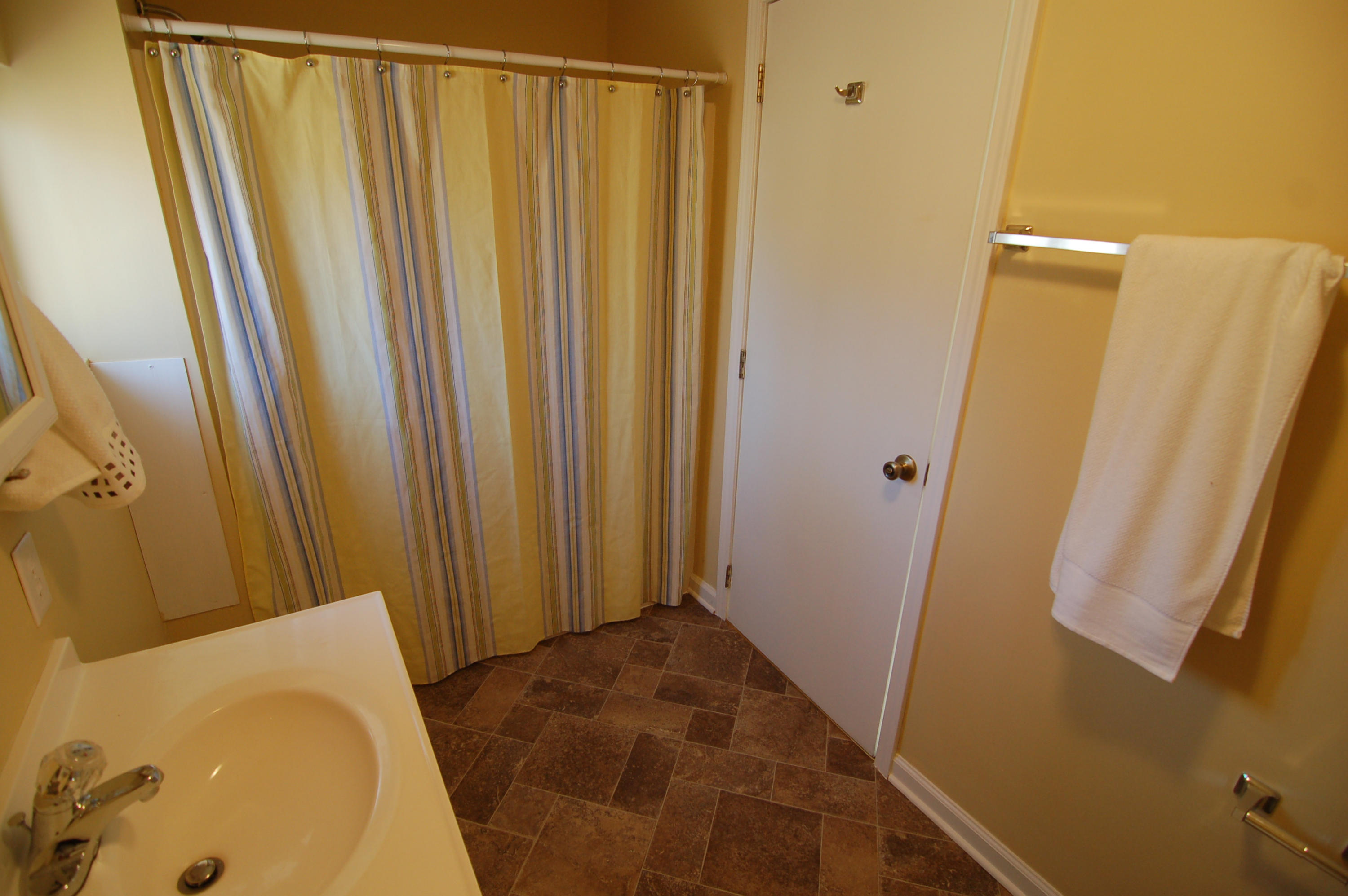 1030 Doe Run Road Rocky Mount, VA 24151 - Photo 21 of 26 DSC_0048