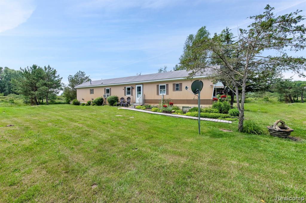 5607 Kingsley Road North Street, MI 48049 - Photo 27 of 45 Gallery Image 27