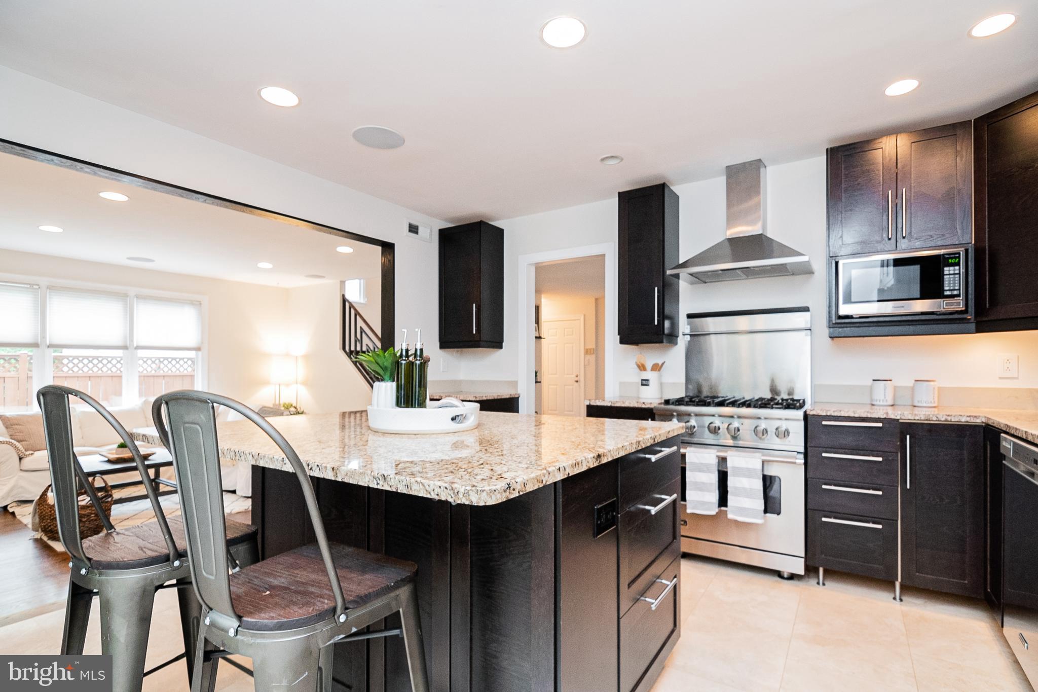 4864 33rd Road North Arlington, VA 22207 - Photo 16 of 45 Gallery Image 16
