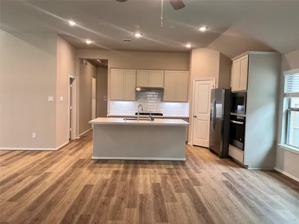 $3,000 | 8420 International Falls Drive, Porter, TX 77365