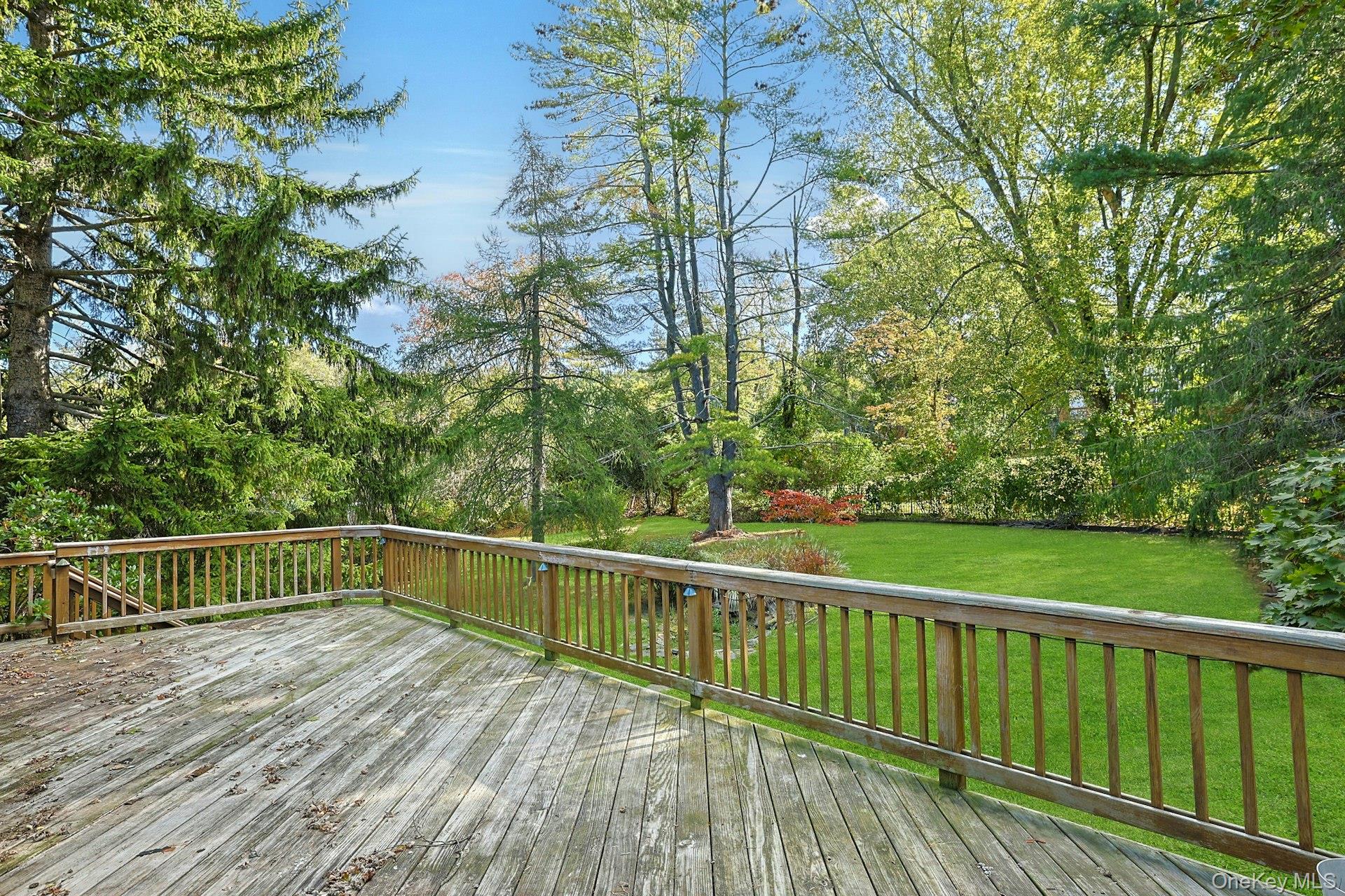 78 Croton Dam Road Ossining, NY 10562 - Photo 27 of 37 a view of balcony with wooden floor and fence