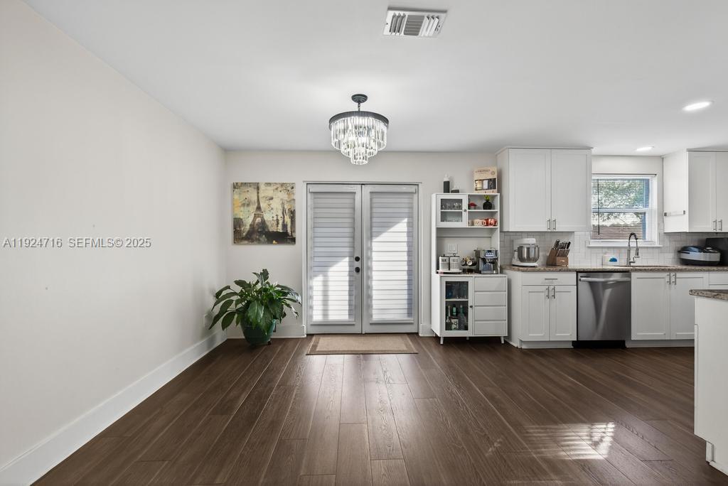 8210 Sailmaker Lane Jacksonville, FL 32210 - Photo 28 of 61