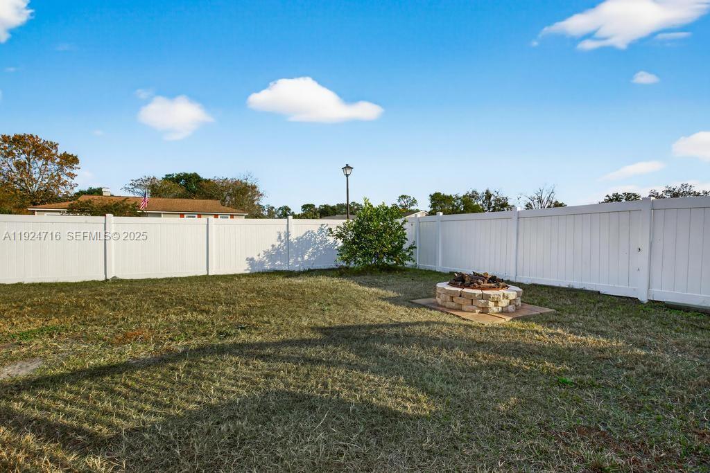 8210 Sailmaker Lane Jacksonville, FL 32210 - Photo 9 of 61