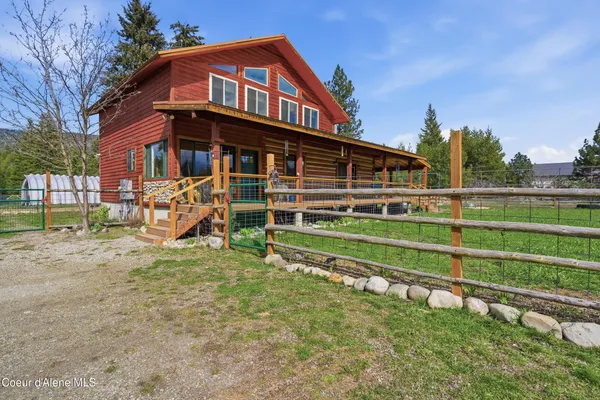 $775,000 | 171 Star Road, Bonners Ferry, ID 83805