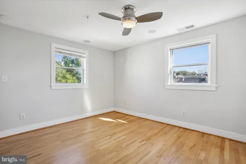 $2,050 | 2600 Sherman Avenue Northwest, Unit 301, Washington, DC 20001