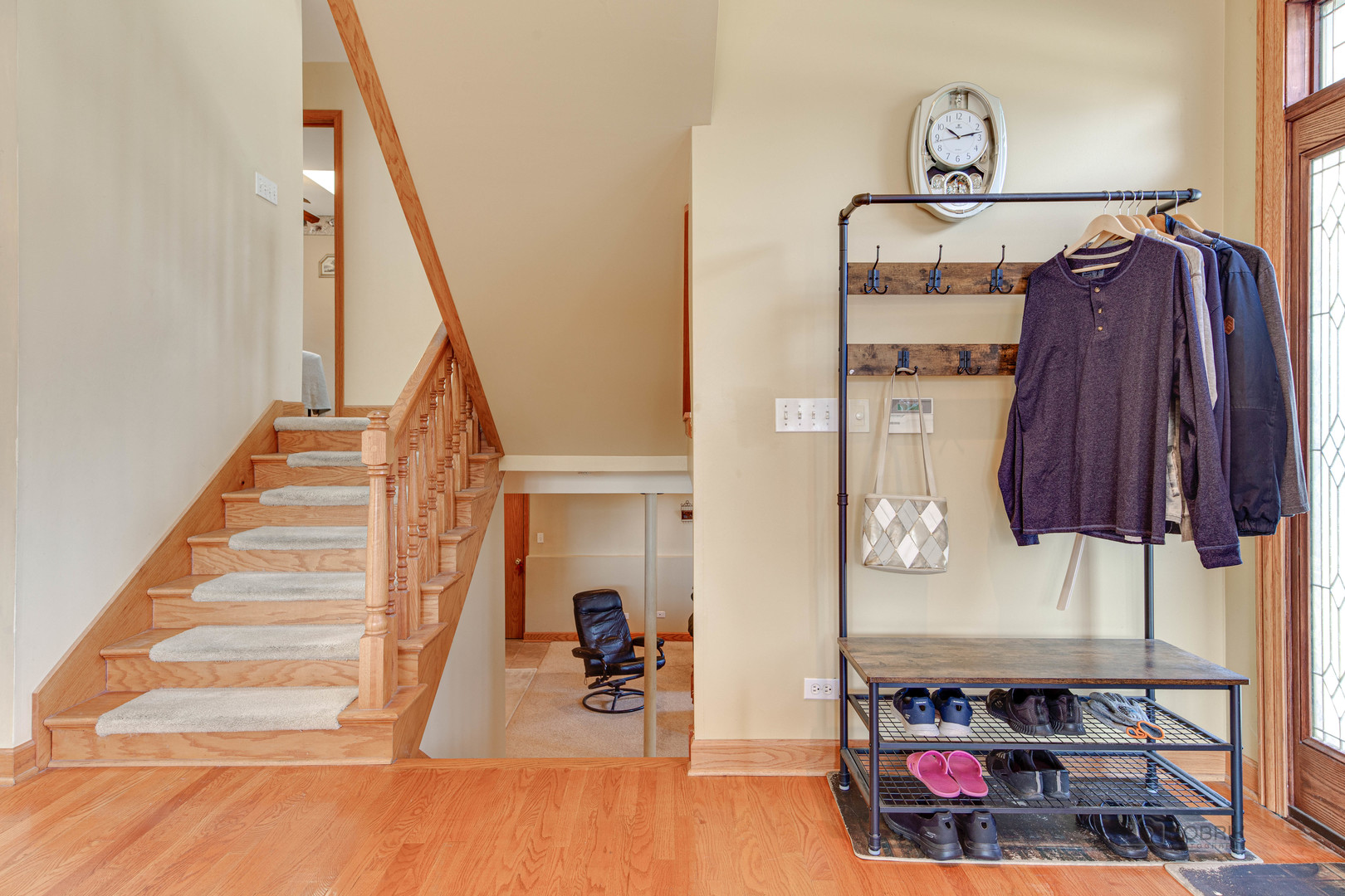 1865 Everett Avenue Des Plaines, IL 60018 - Photo 5 of 38 a view of entryway and hall