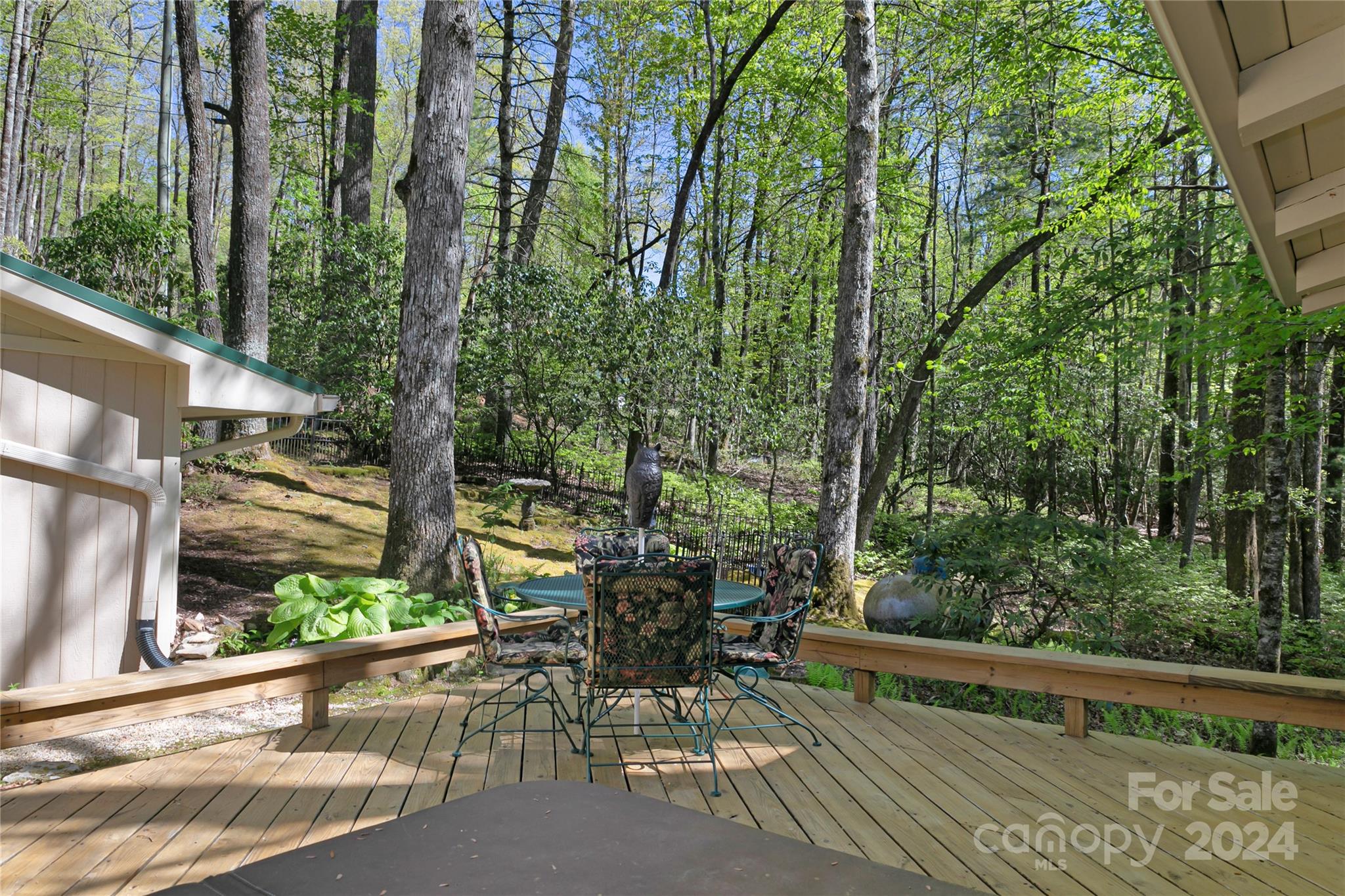 50 Summer Road Cedar Mountain, NC 28718 - Photo 38 of 41 a view of a bench in a balcony