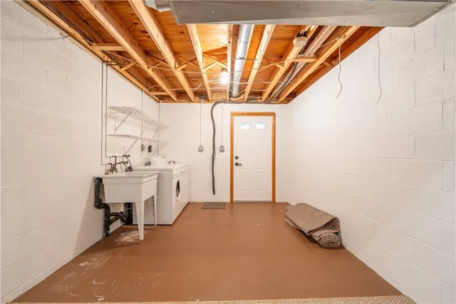 $283,800 | 108 Unity Square, Greensburg, PA 15601