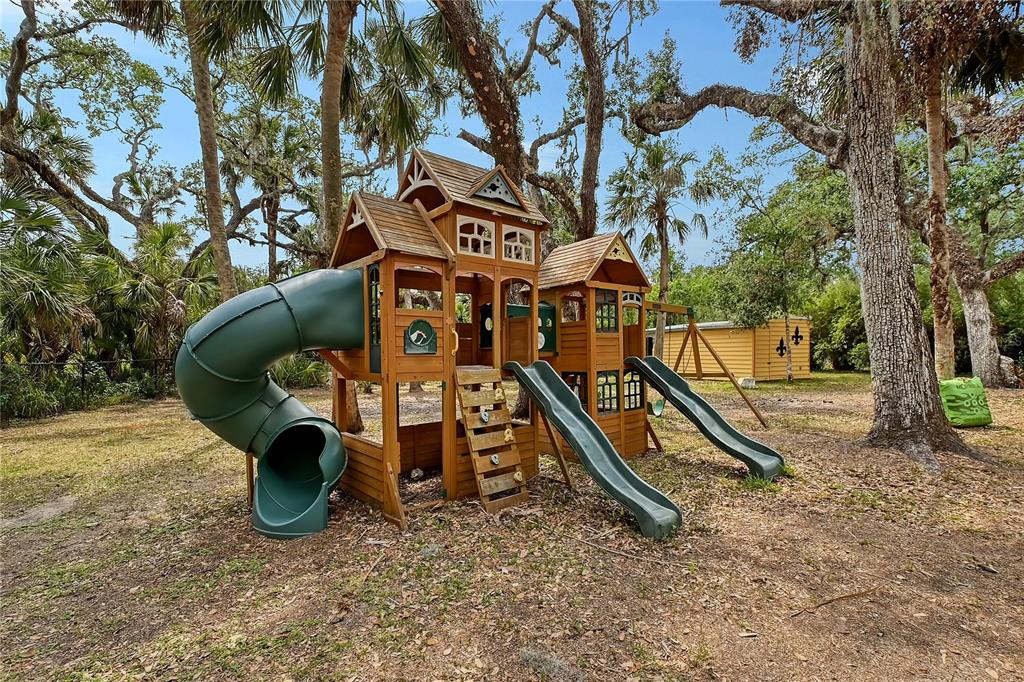 1788 Palm View Road Sarasota, FL 34240 - Photo 67 of 70 Gallery Image 67