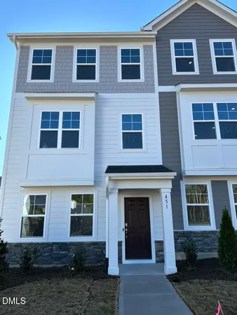 $1,900 | 451 Deercroft Drive, Apex, NC 27539