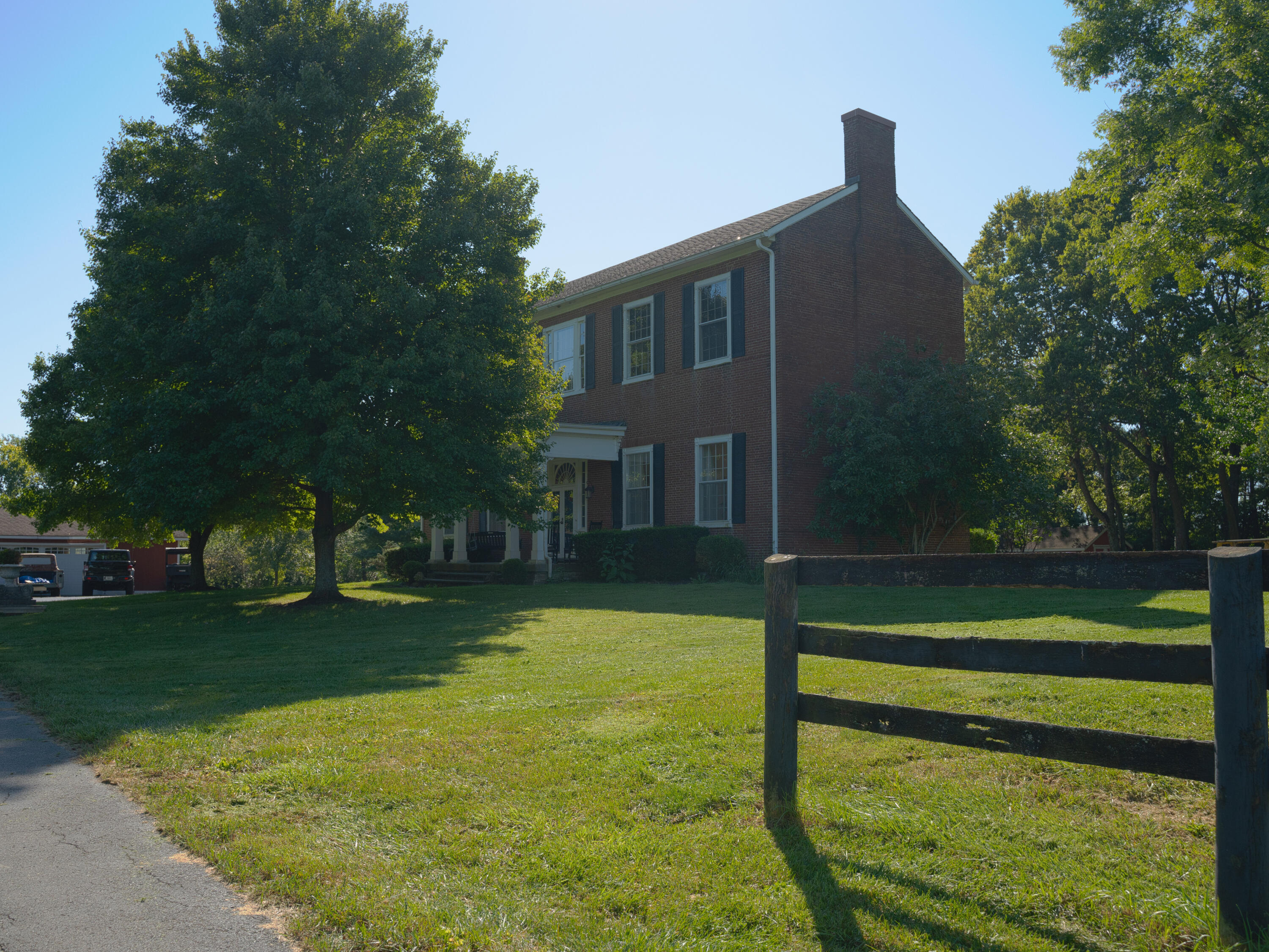 1641 Hume Road Lexington, KY 40516 - Photo 3 of 48 F1 (1)