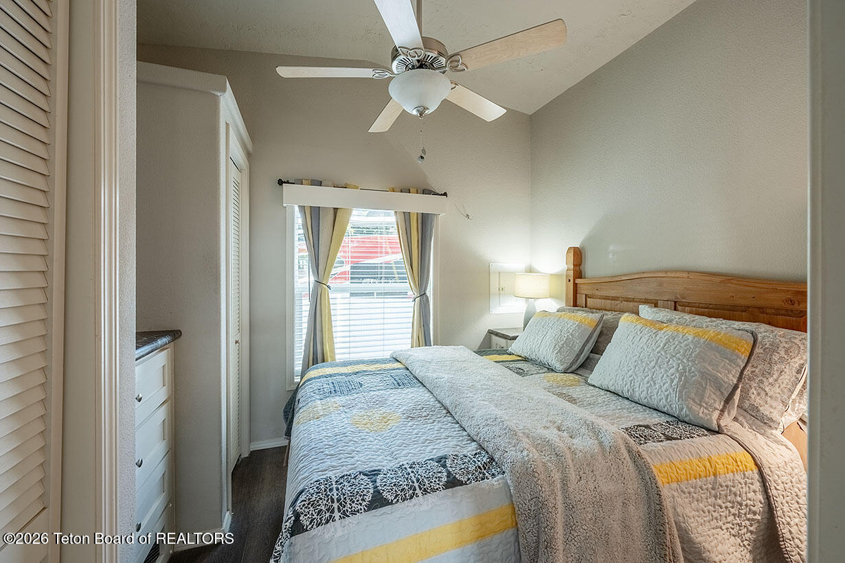 850 Buckboard Drive Star Valley Ranch, WY 83127 - Photo 11 of 28 Payne RV 2095