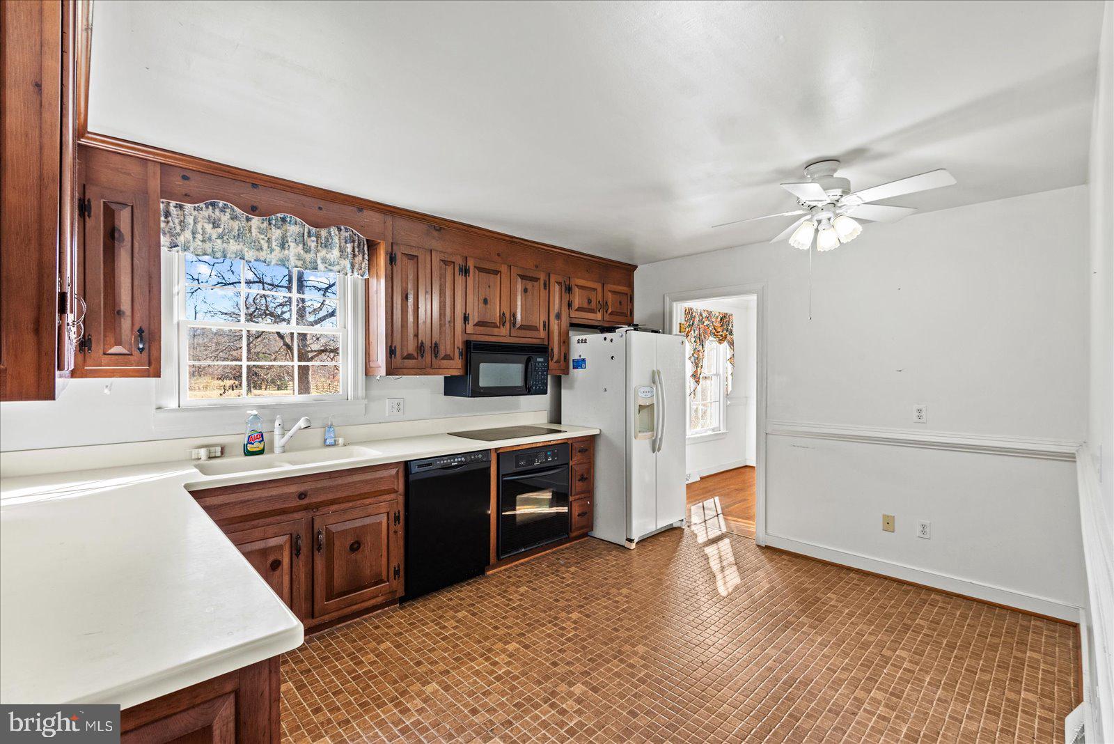 316 Copper Line Road Bumpass, VA 23024 - Photo 50 of 77 Kitchen