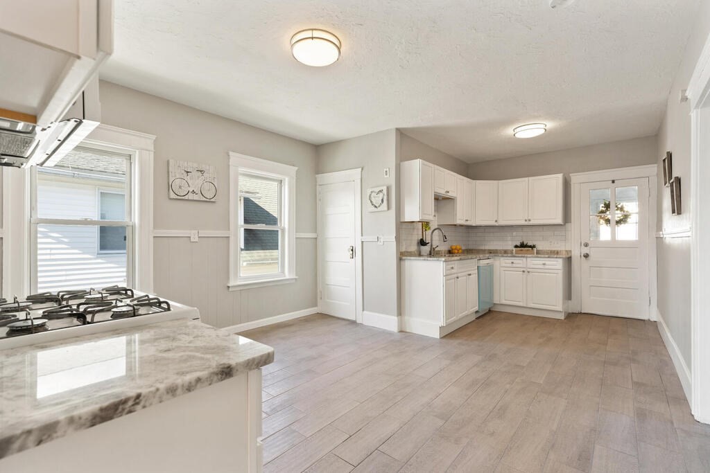 5 Ventura Road Worcester, MA 01604 - Photo 13 of 36 Gallery Image 13