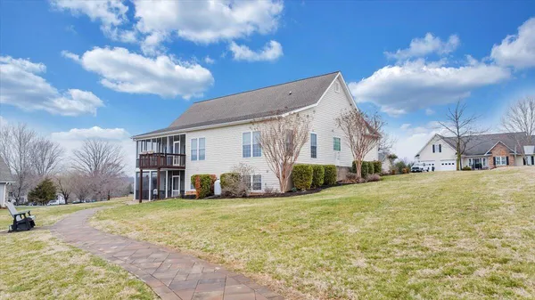 $549,900 | 275 Chestnut Creek Drive, Hardy, VA 24101