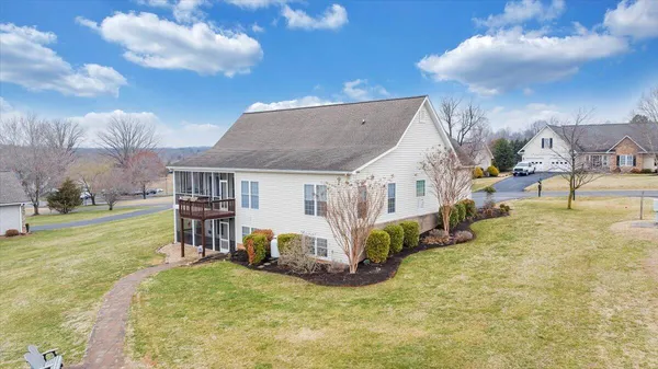 $549,900 | 275 Chestnut Creek Drive, Hardy, VA 24101