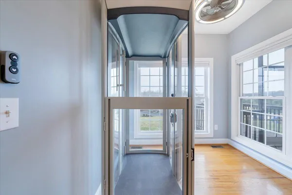$549,900 | 275 Chestnut Creek Drive, Hardy, VA 24101