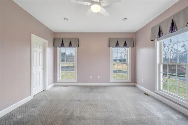 $549,900 | 275 Chestnut Creek Drive, Hardy, VA 24101