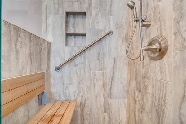 $549,900 | 275 Chestnut Creek Drive, Hardy, VA 24101