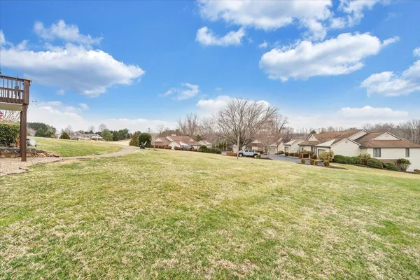 $549,900 | 275 Chestnut Creek Drive, Hardy, VA 24101