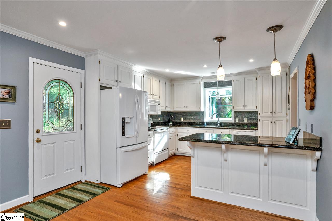 170 Sullens Fork Road Woodruff, SC 29388 - Photo 3 of 32 Gallery Image 3
