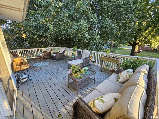 $299,000 | 3517 Victoria Avenue, Mount Vernon, IL 62864