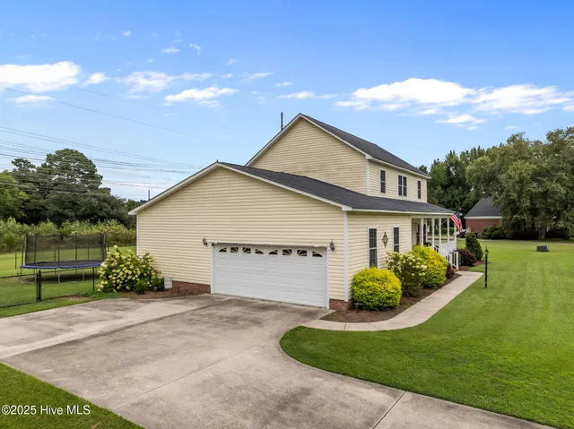 $365,000 | 3433 Birchwood Drive, Farmville, NC 27828
