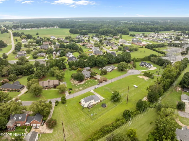 $365,000 | 3433 Birchwood Drive, Farmville, NC 27828