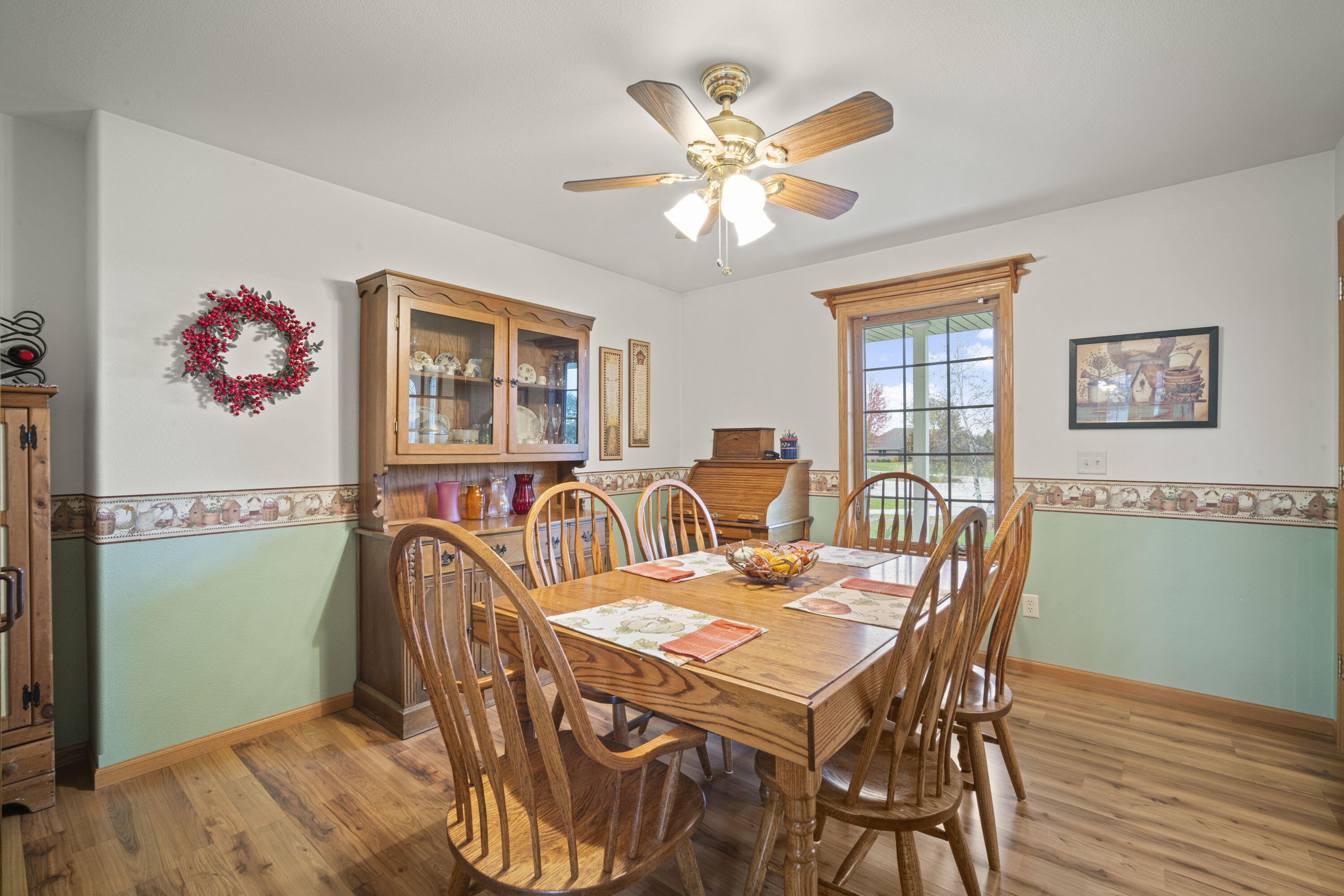 W2454 Timber Court Auburn, WI 53010 - Photo 11 of 31 Formal Dining