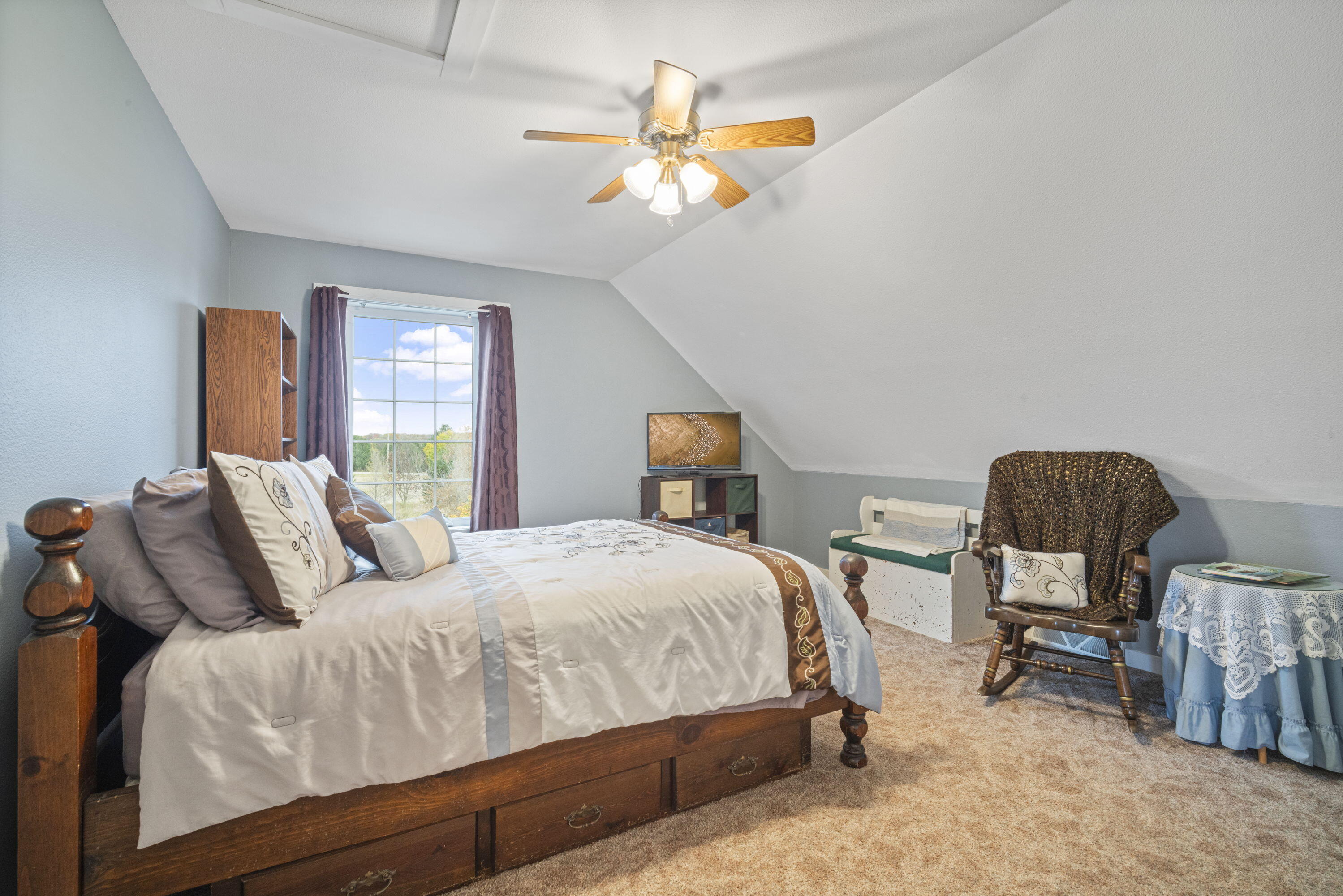 W2454 Timber Court Auburn, WI 53010 - Photo 19 of 31 Bedroom