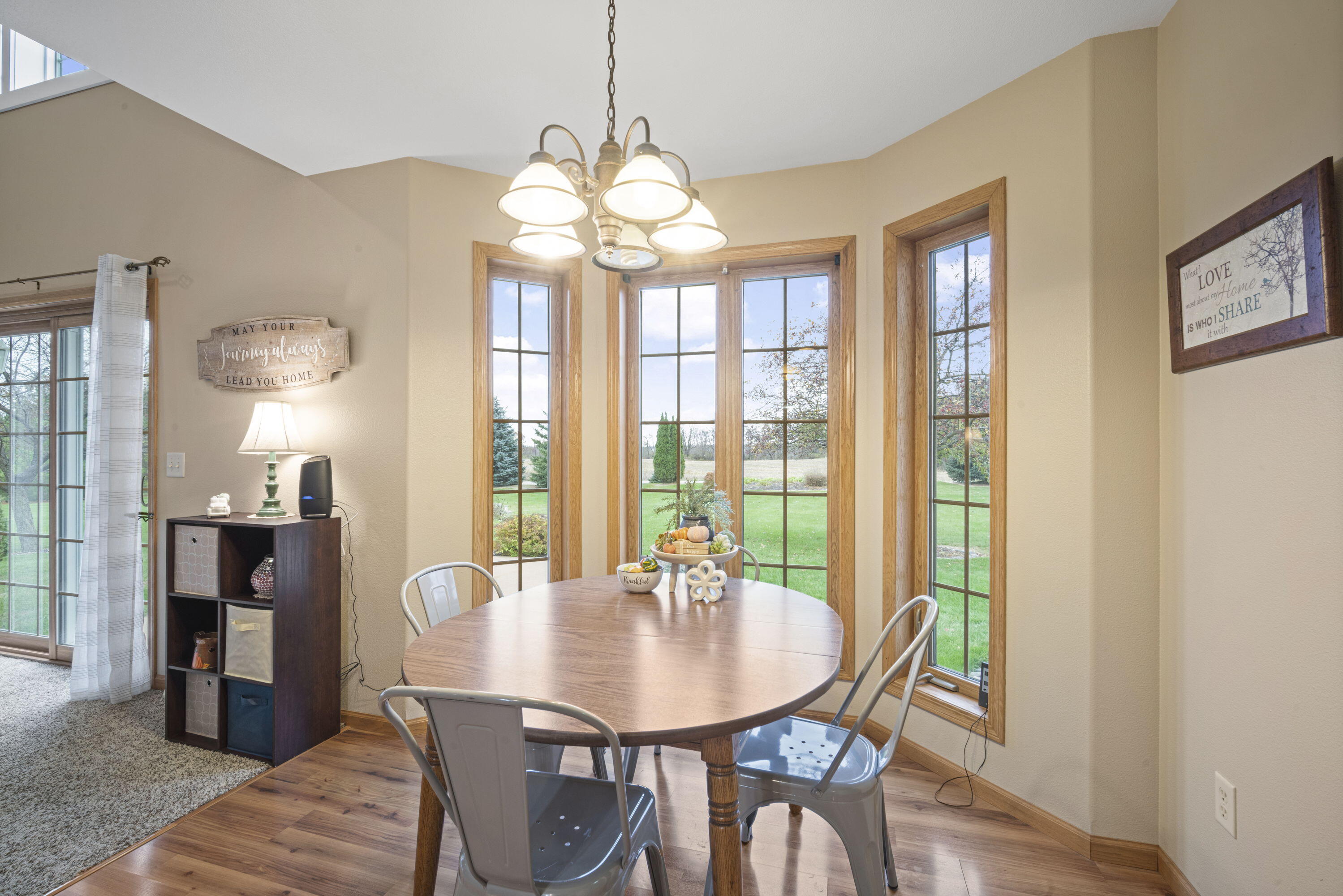 W2454 Timber Court Auburn, WI 53010 - Photo 10 of 31 Dining